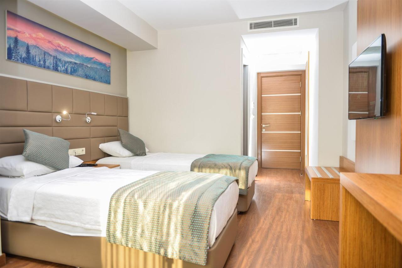 Standart Çift Kişilik veya İki Yataklı Oda