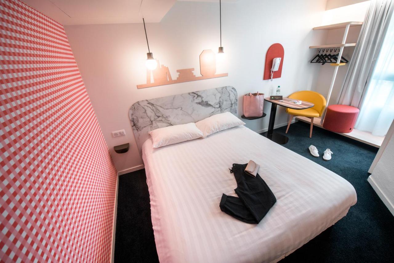 Standard Double Room,776655292:JPEG