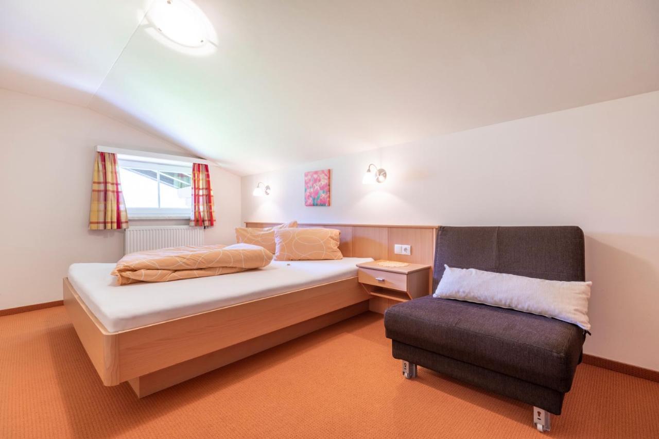 Apartment mit 2 Schlafzimmern und Balkon