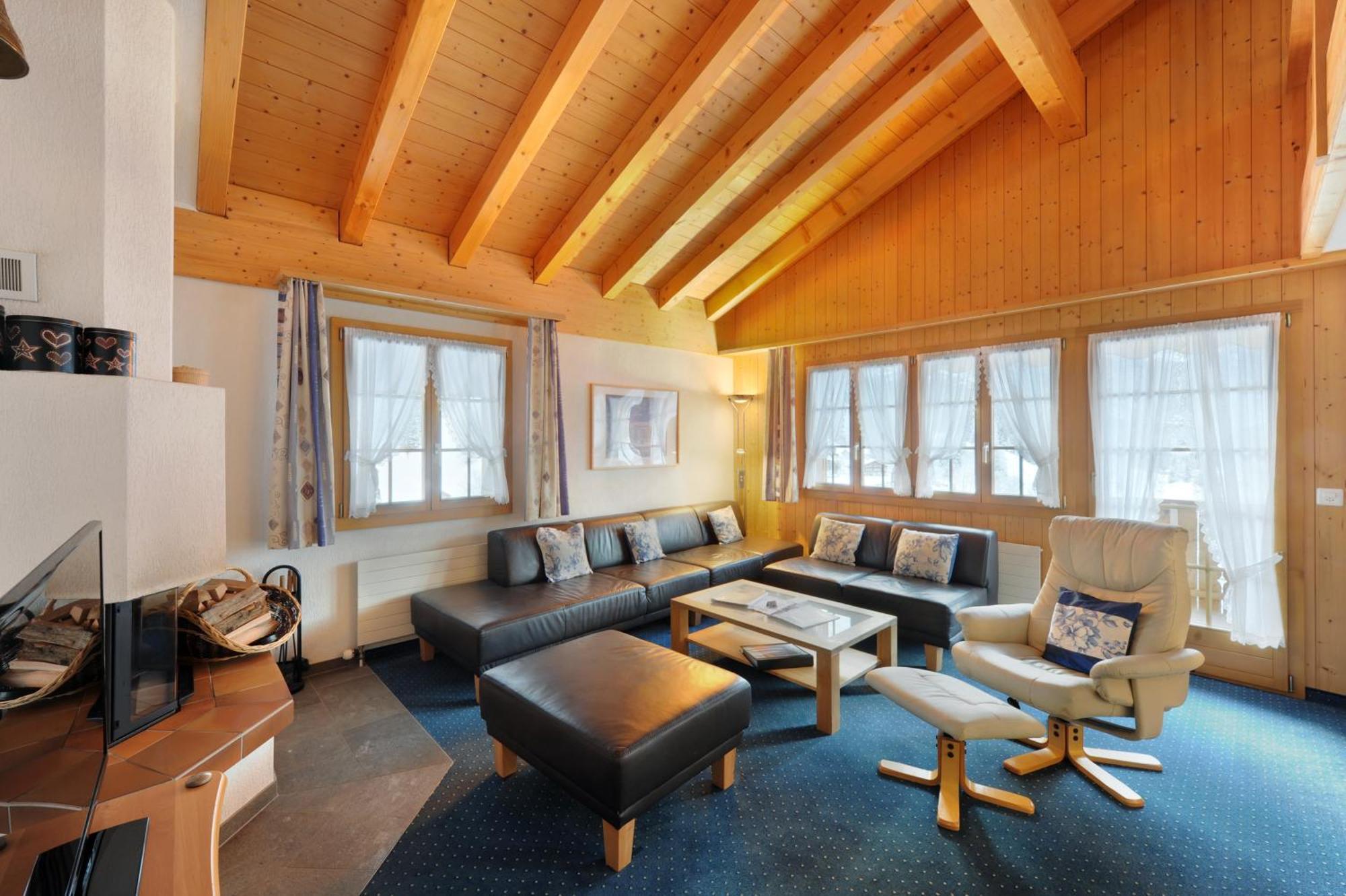 Three-Bedroom Apartment 591
