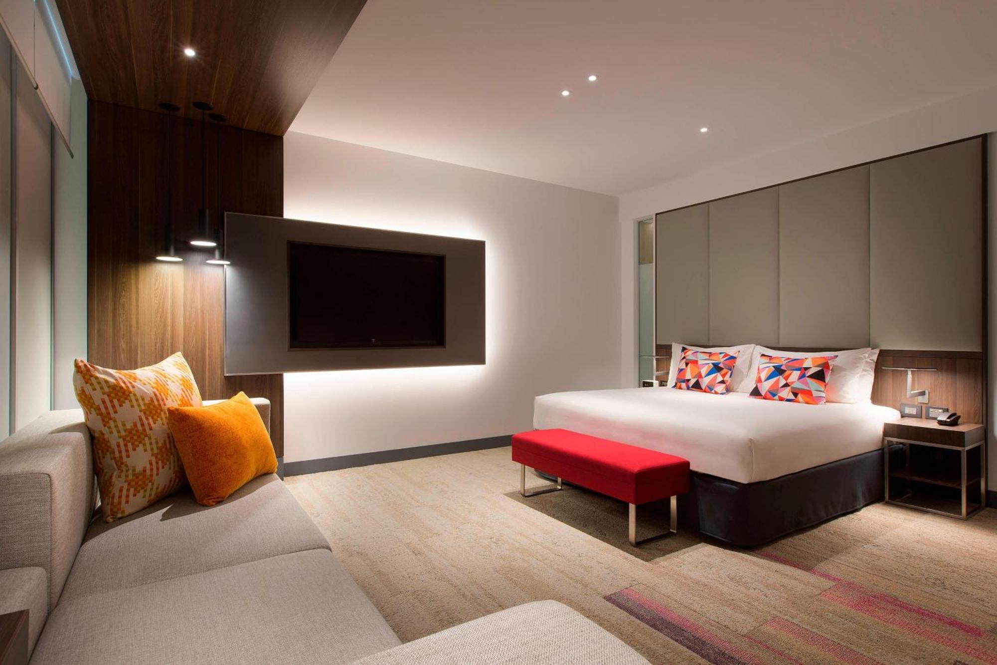 King Room - Aloft,1353916367:JPEG