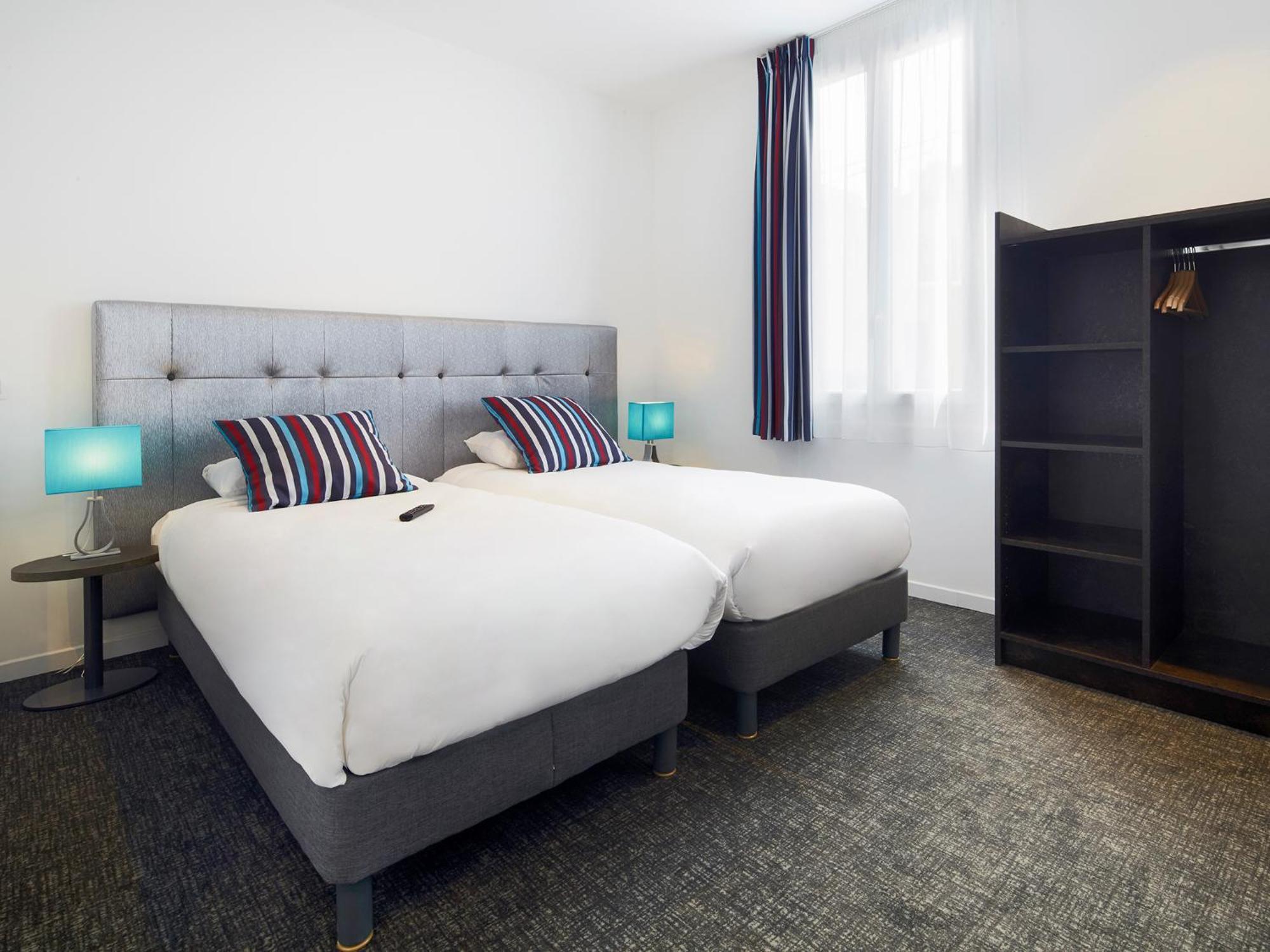 Twin Room,773963776:JPEG