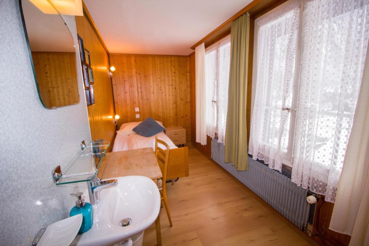 Single Room,774964891:JPEG