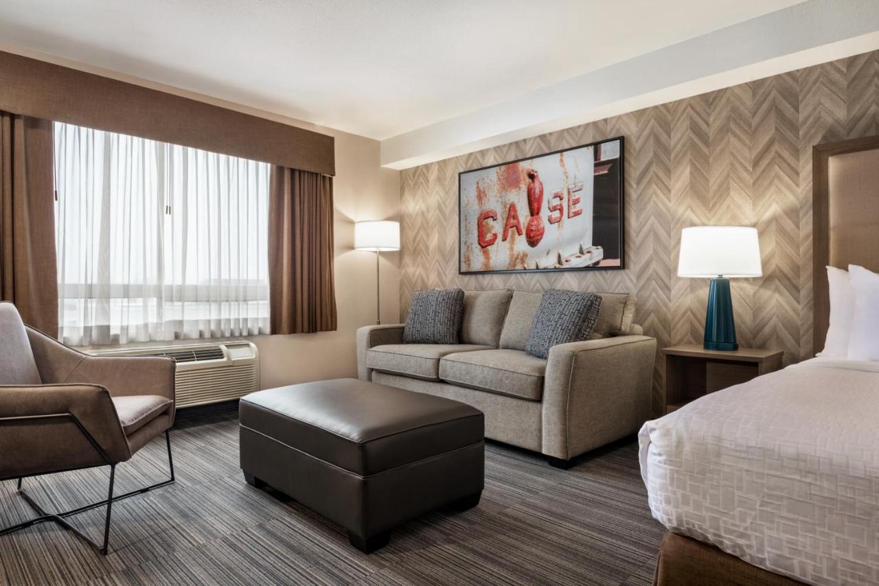 King Room with Sofa Bed