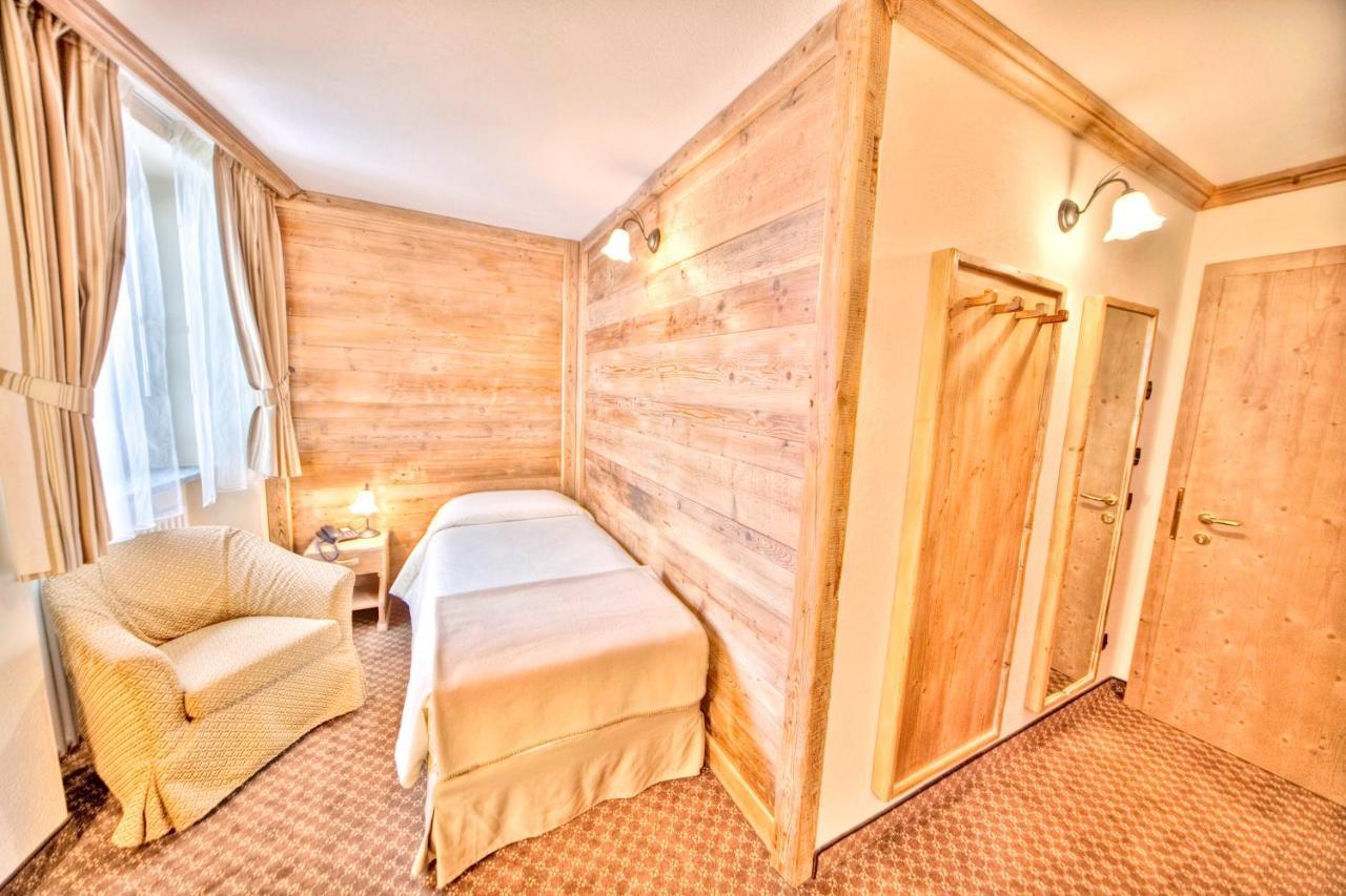 Single spacious room