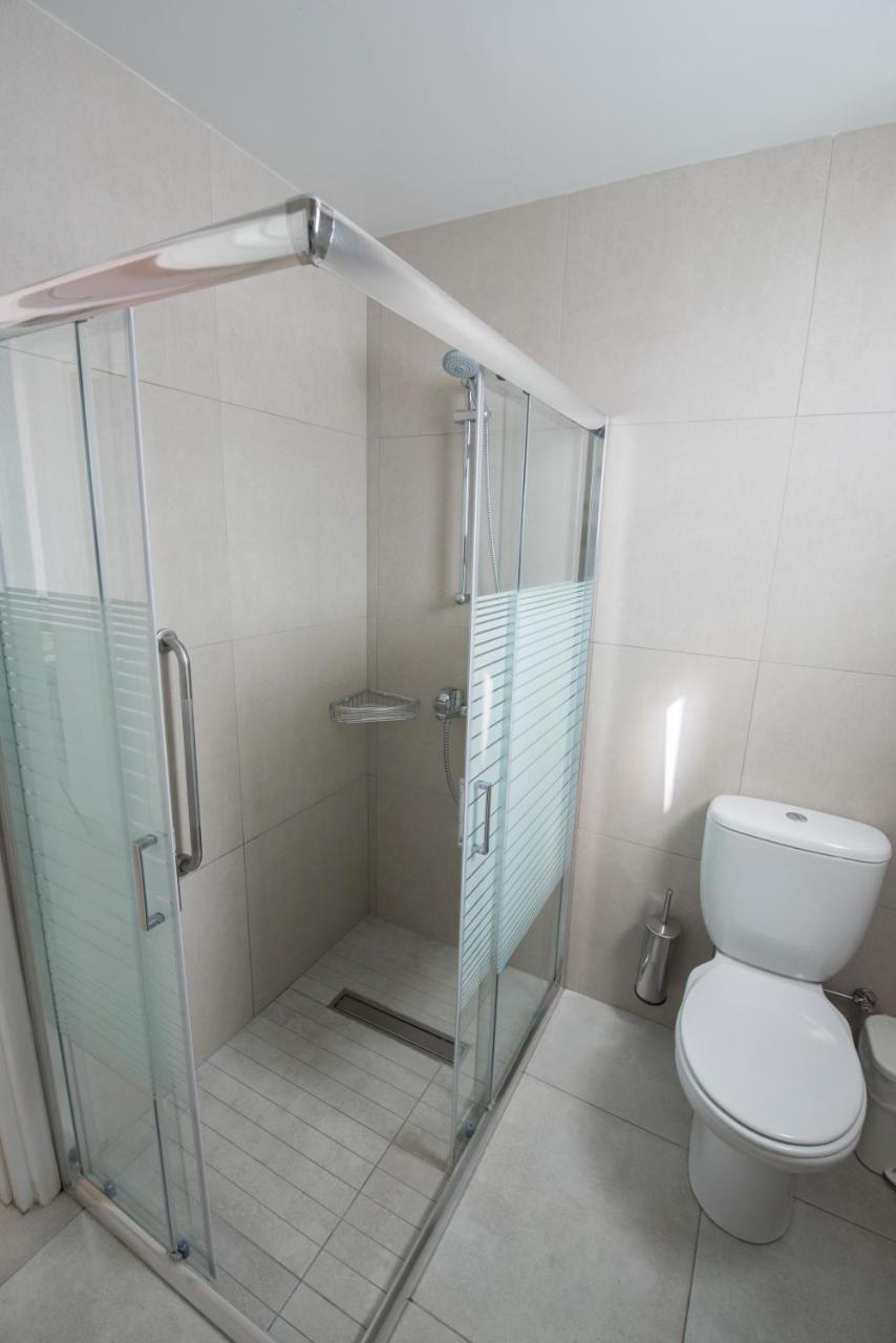 Luxury One-Bedroom Apartment