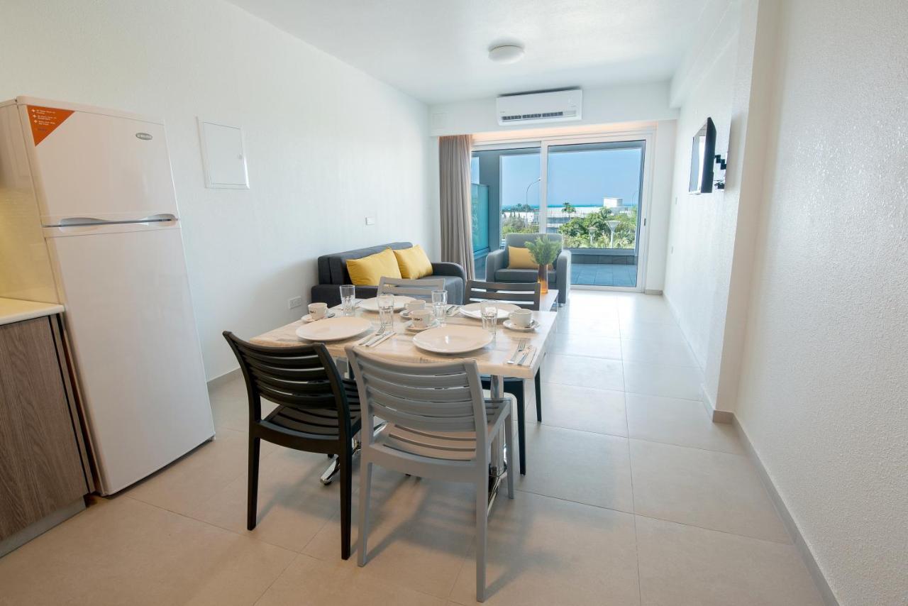Luxury One-Bedroom Apartment