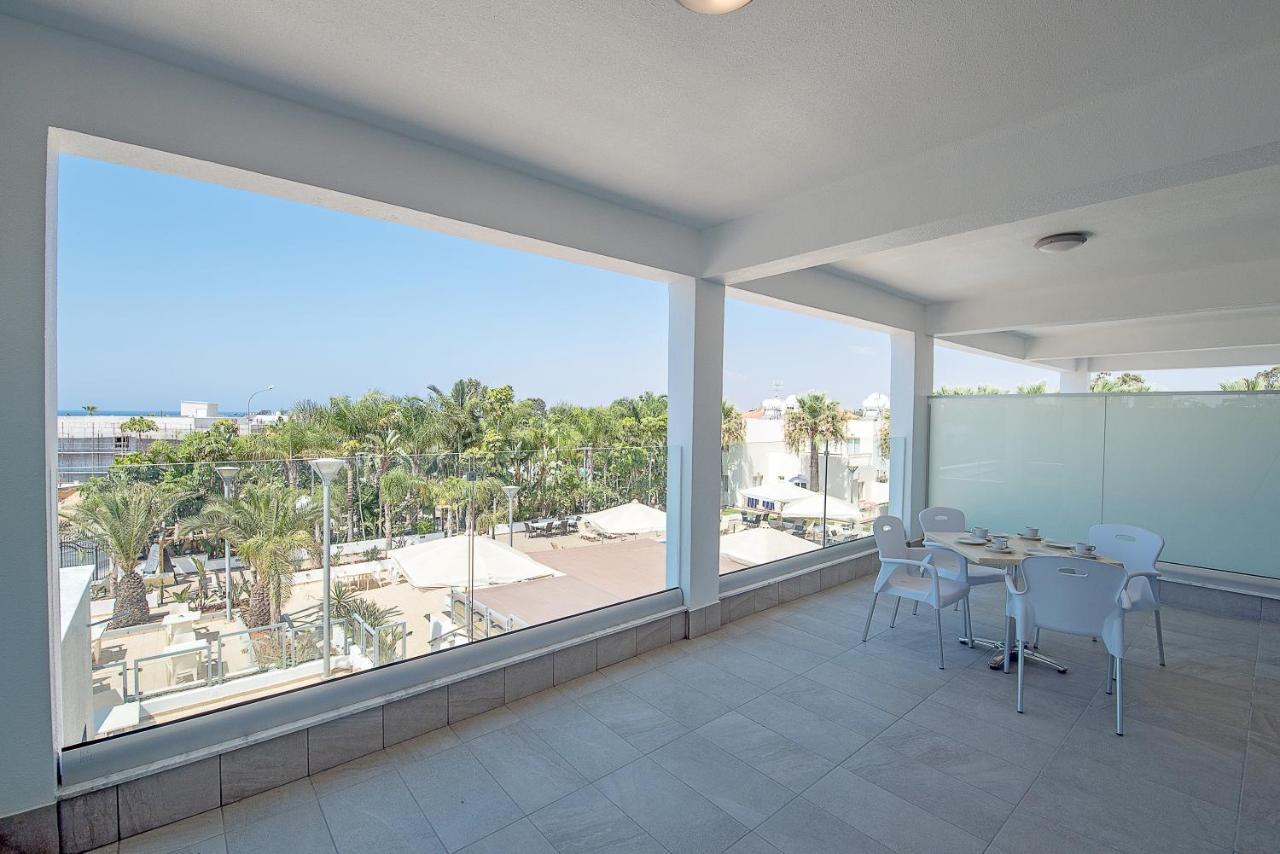 Luxury One-Bedroom Apartment