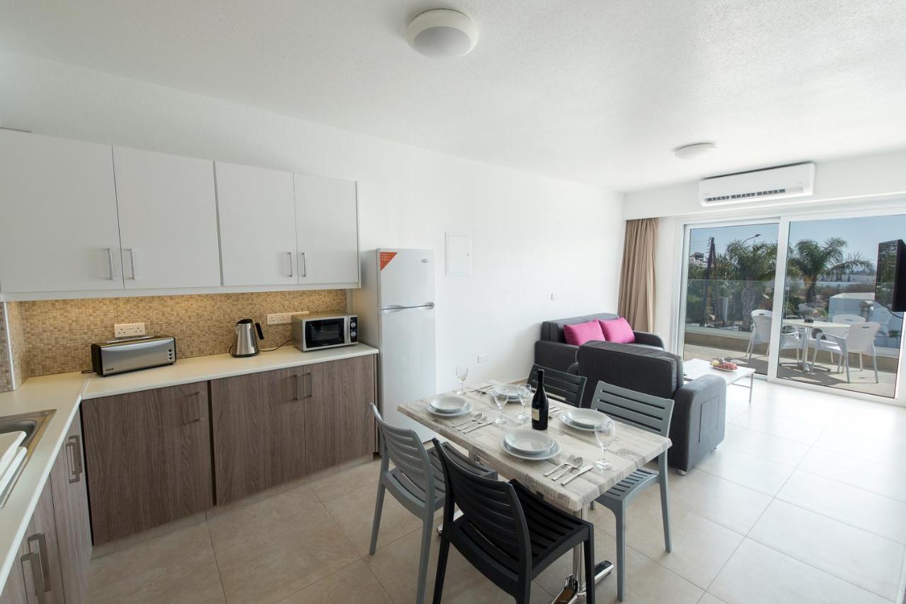 Luxury One-Bedroom Apartment