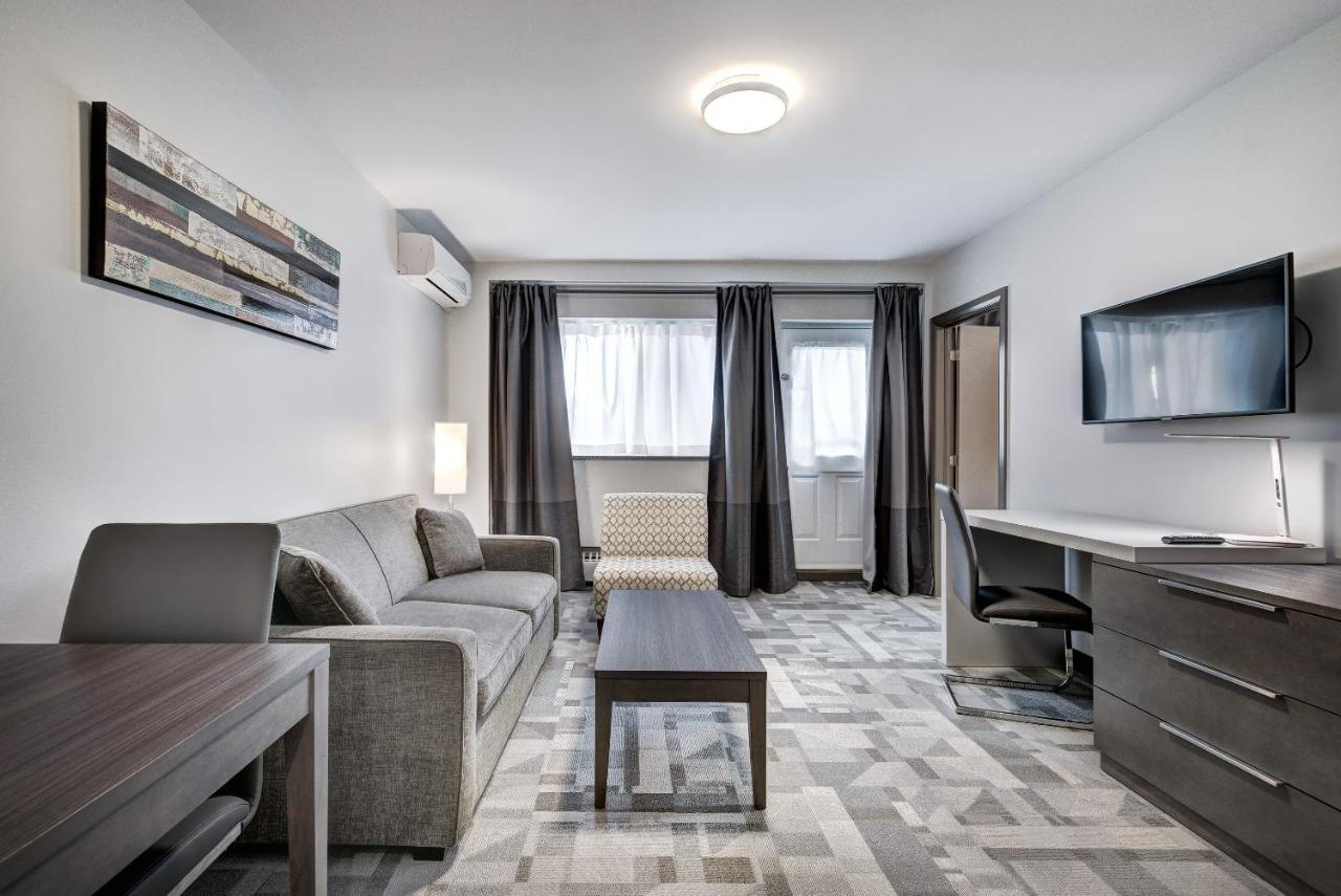 Superior Suite with Two Double Beds