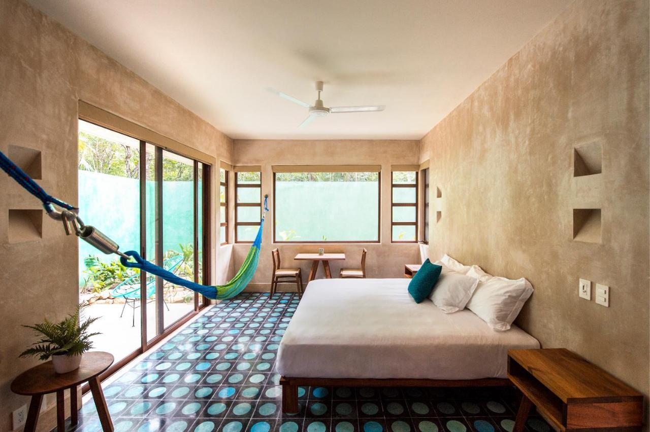 Deluxe King Suite