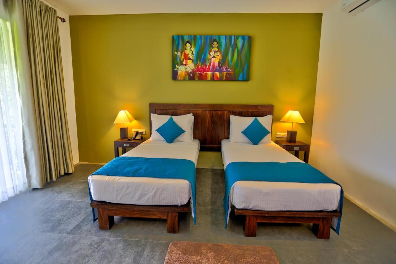 Twin Room with Balcony