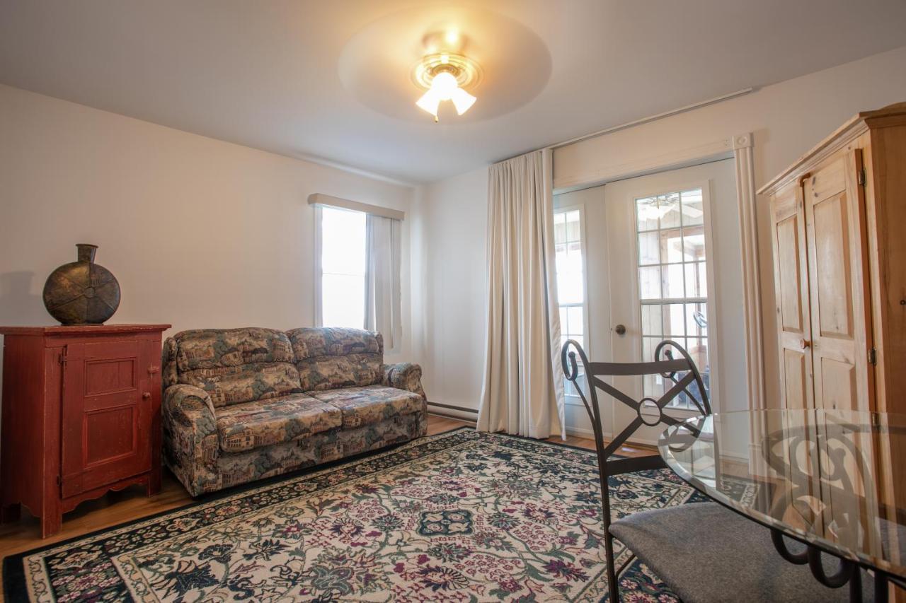 King Suite with Spa Bath