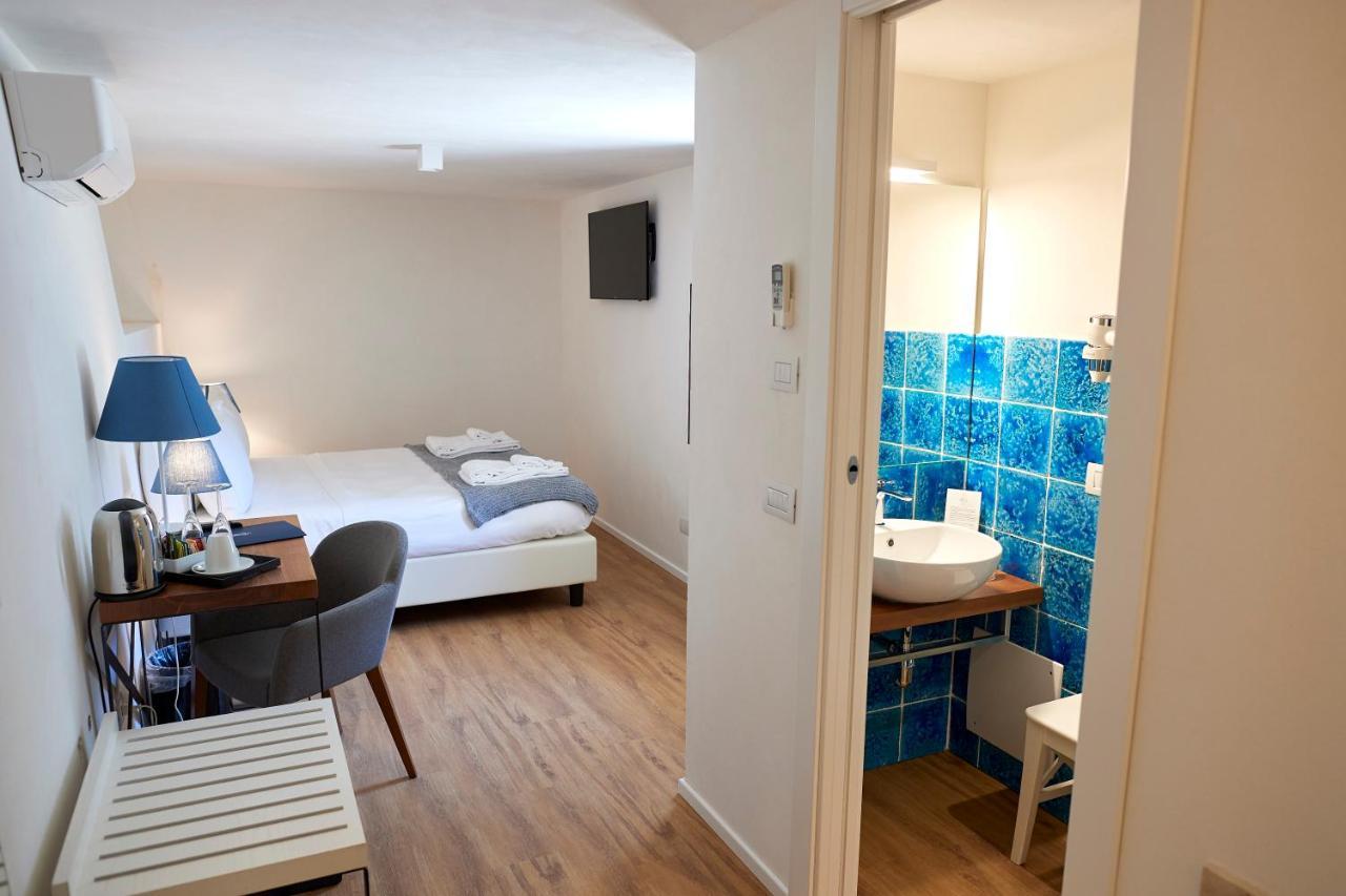 Standard Double or Twin Room with Sea View