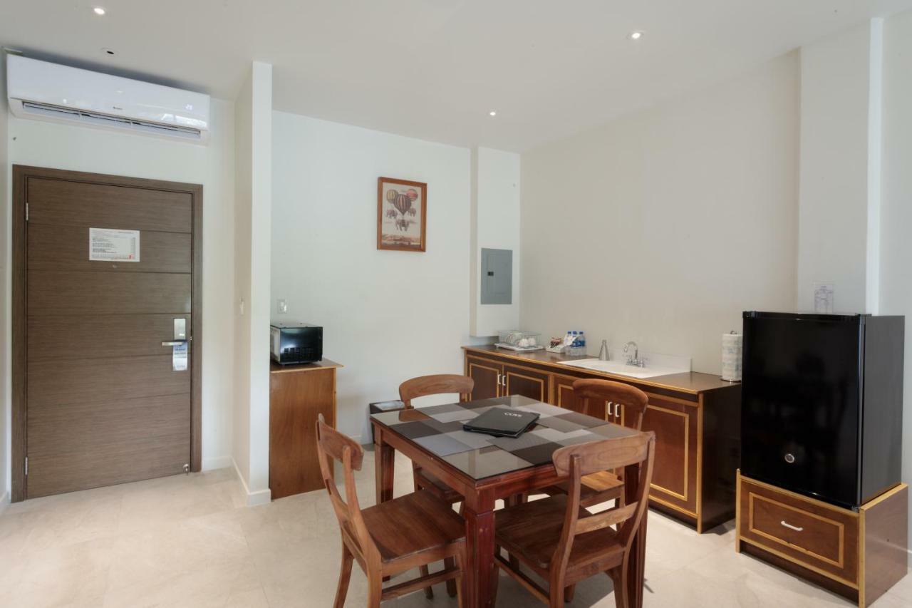 Superior Family Room