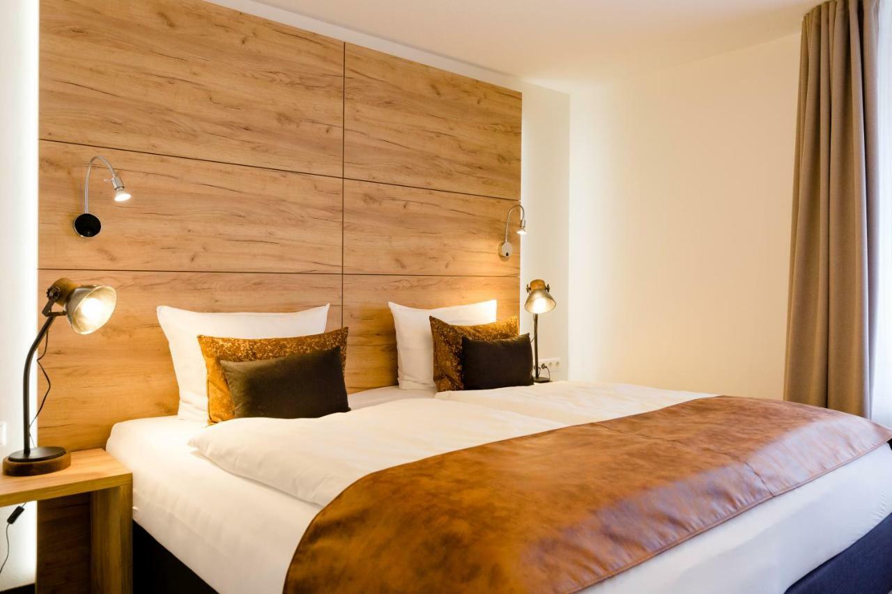 Double Room,1121555364:JPEG