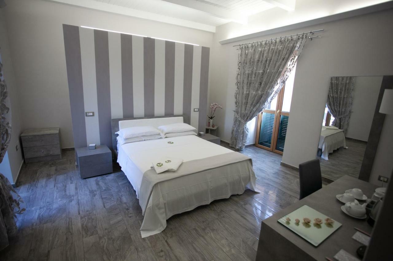 Junior Suite,779445858:JPEG