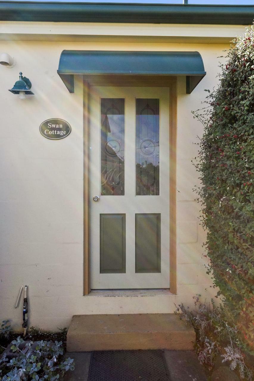 Two-Bedroom Cottage - Swan