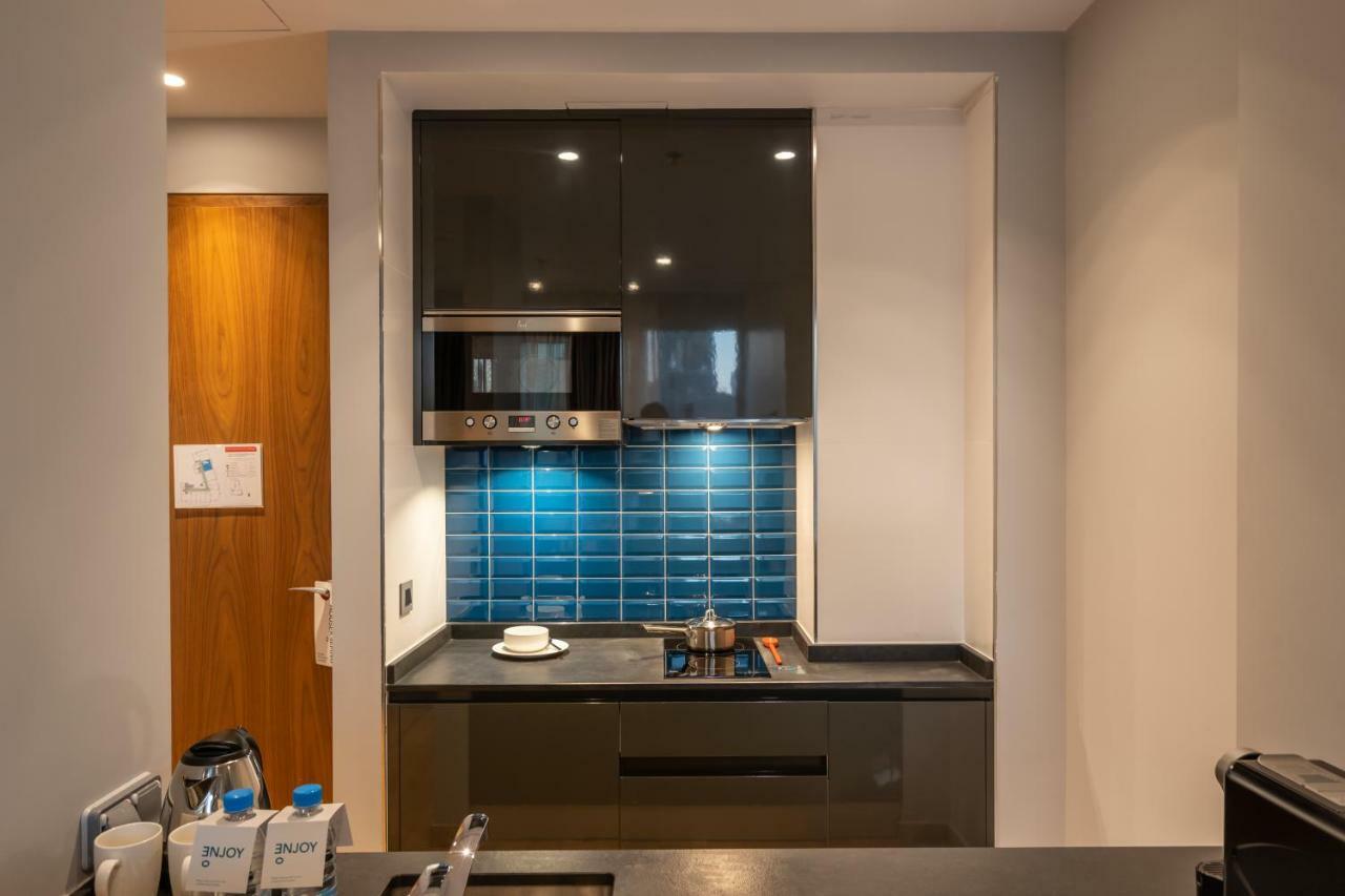 Luxury One-Bedroom Apartment