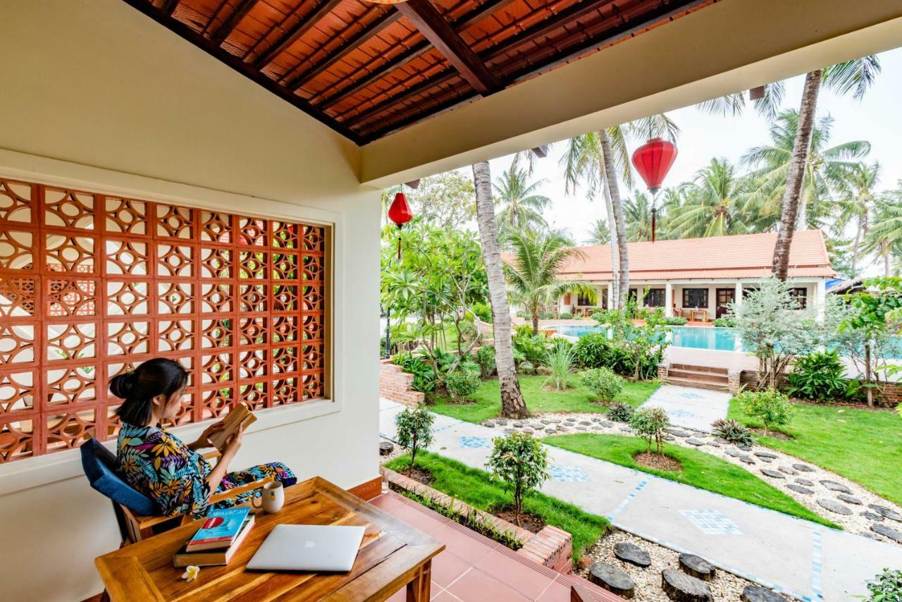 Double Room with Pool View