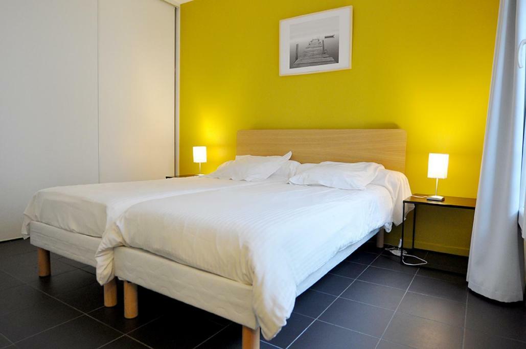 Two-Bedroom Apartment,780408795:JPEG