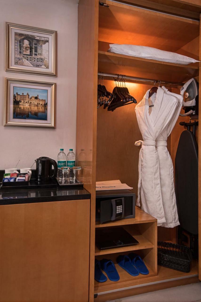 Superior Room: Enjoy 15% off on F&B, 20% off on Spa, Happy Hours with 1+1 offer,Complimentary Welcome Drink, Signature Activities & Experiences, Live Music, Cultural activities with Tea/Coffee,1222178053:JPEG