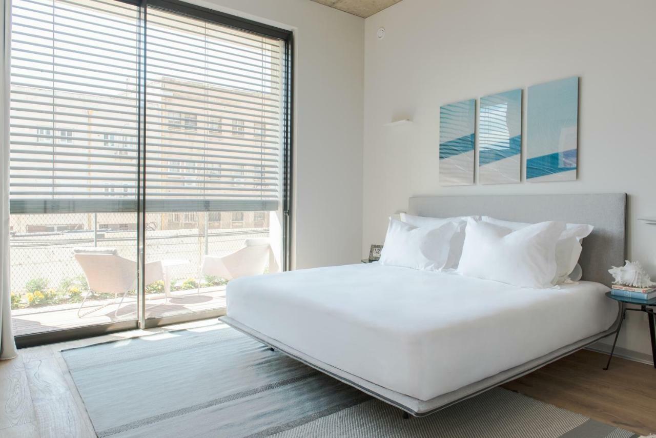 Two-Bedroom Suite with Balcony,781014861:JPEG