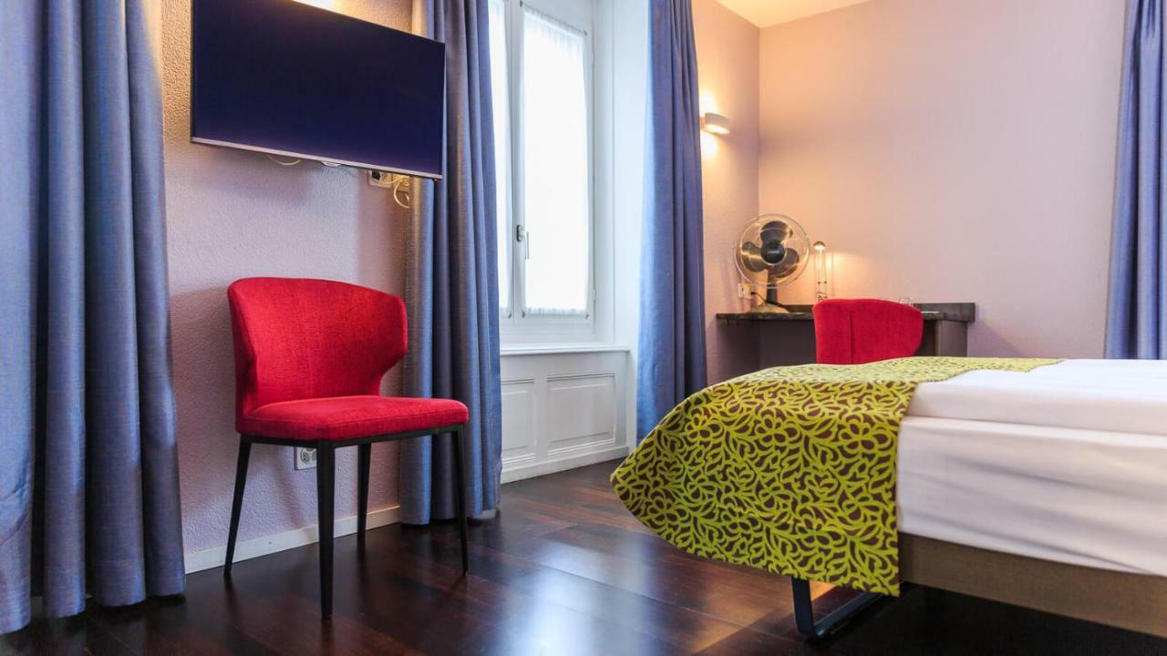 Standard Double Room,781115424:JPEG