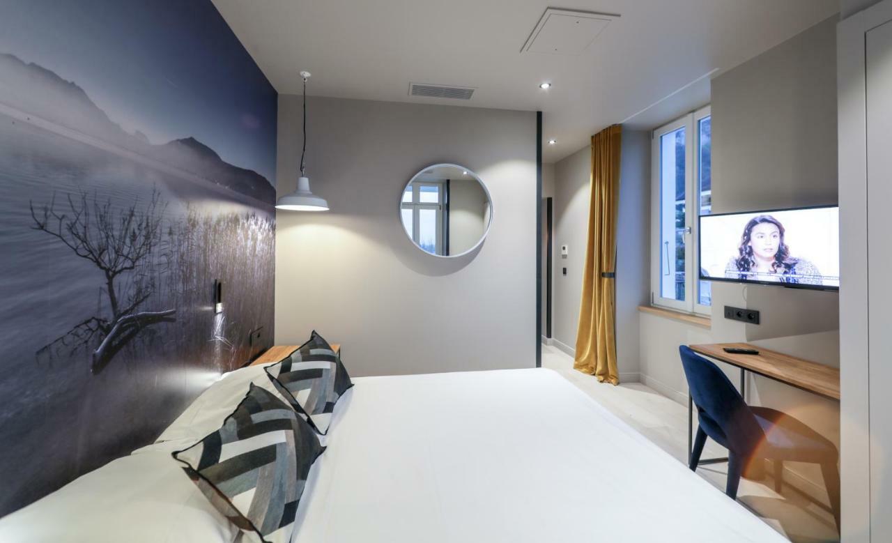 Junior Suite Balcony Lake View