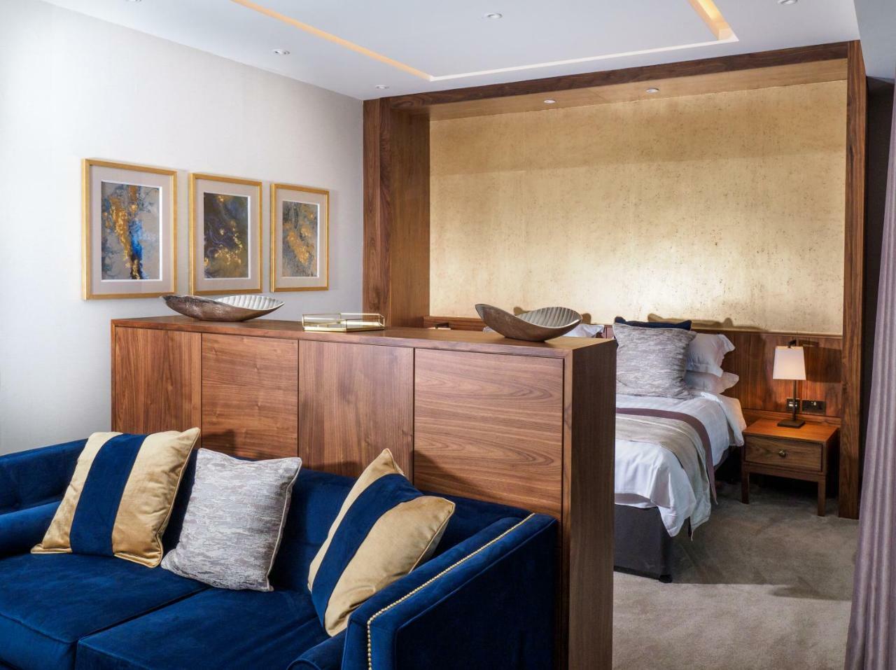 Large Suite with Pitch View
