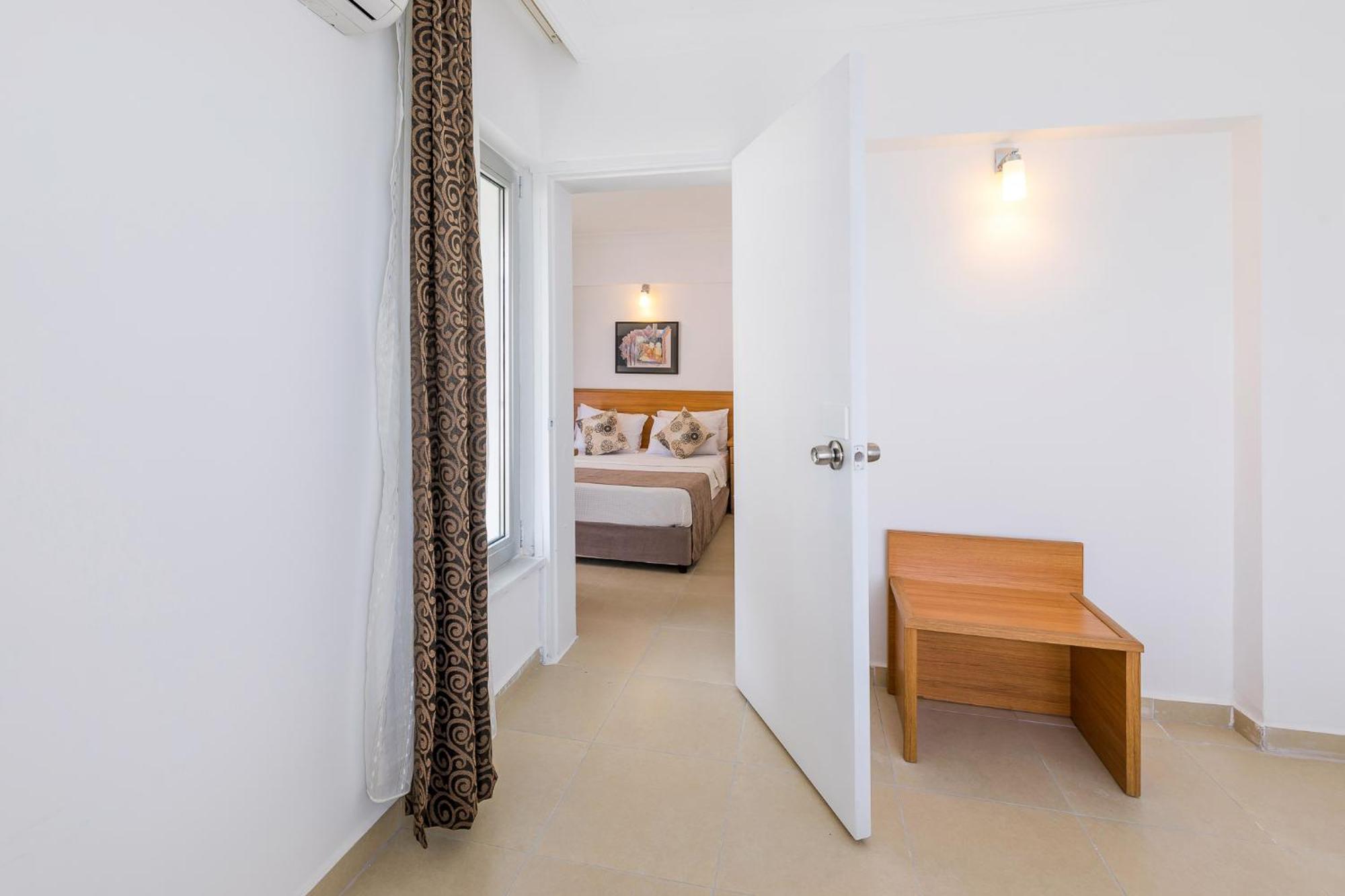 Two-Bedroom Suite,783086718:JPEG