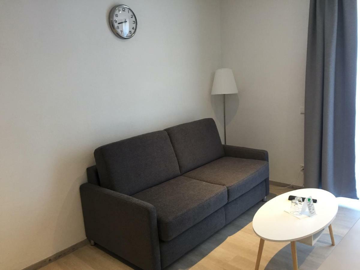 Appartement met Terras (op 200 meter van het hotel)