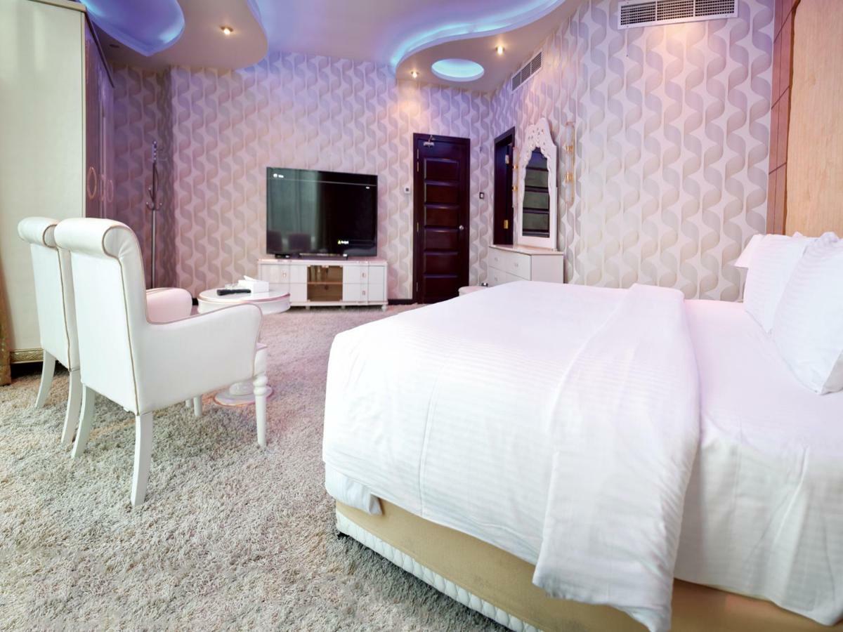 Al Amiri Suite