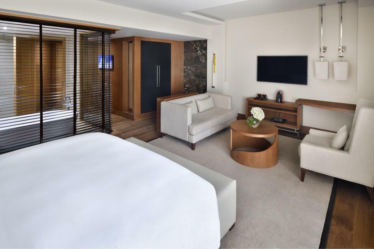 Junior Suite, Executive lounge access, Junior Suite, 1 King
