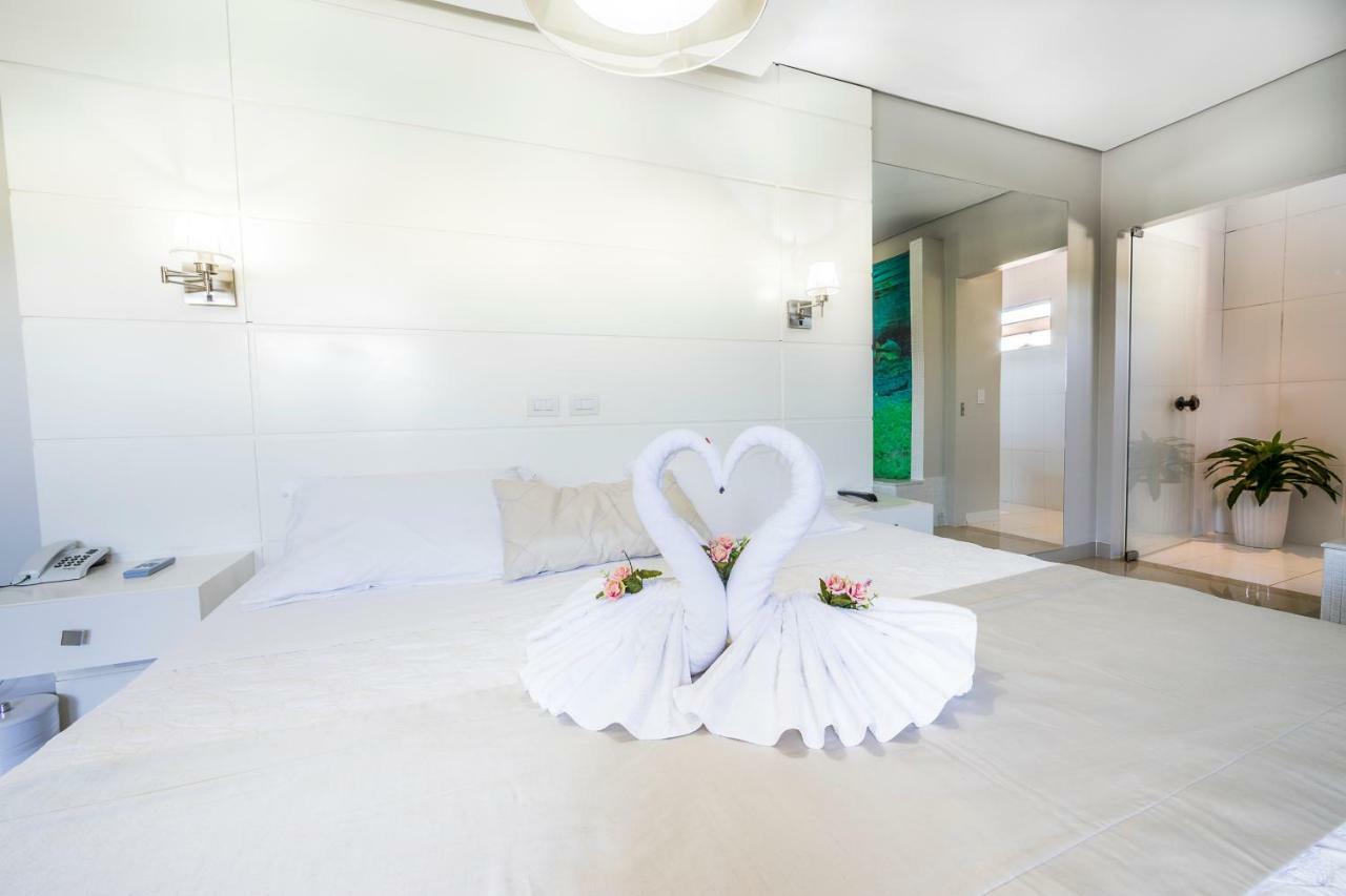 Suite with Hot Tub