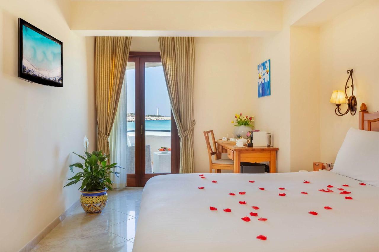 Deluxe Double Room with Sea View