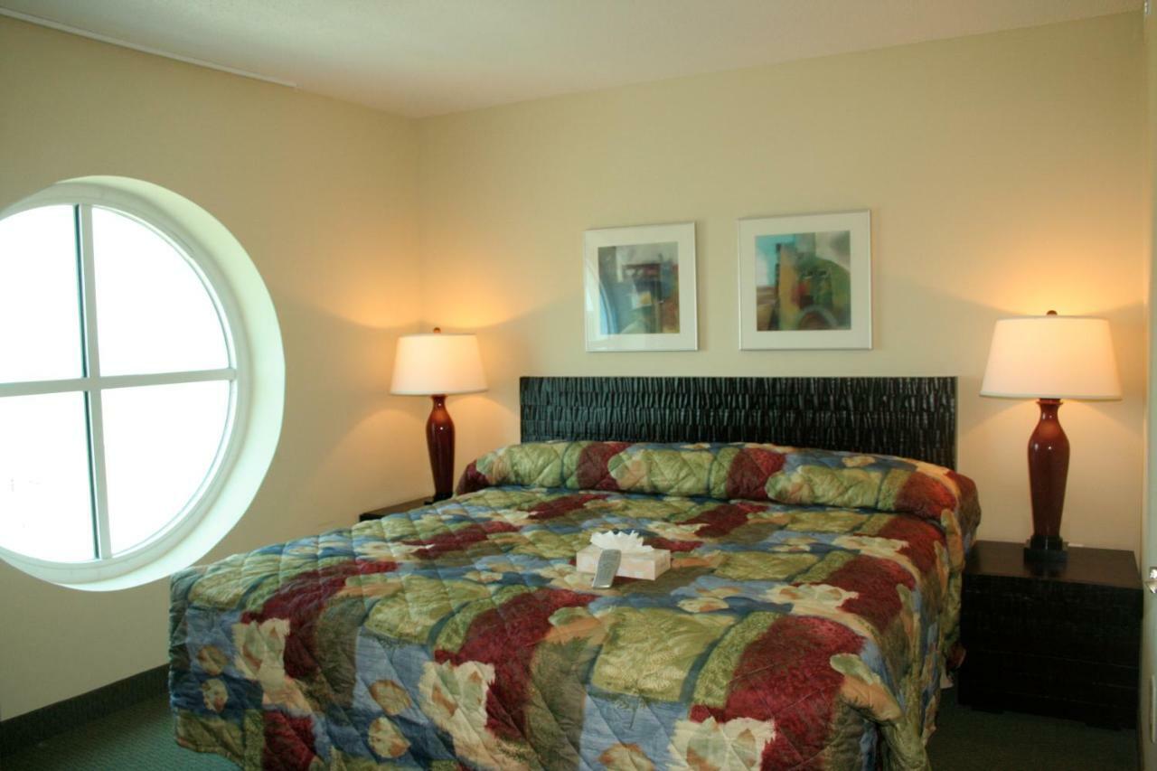 Three-Bedroom Suite