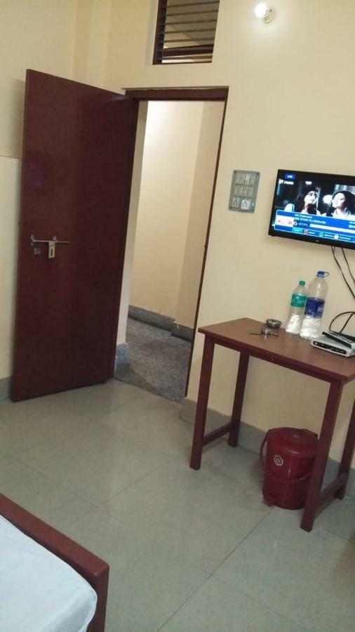 Budget Double Room - Indian nationals only