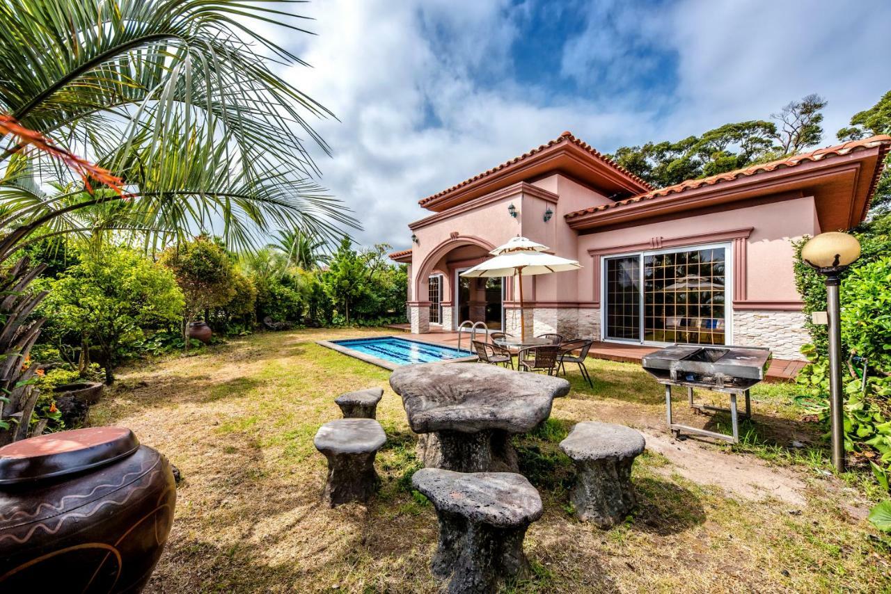 Ocean Vill Pool Villa Suite