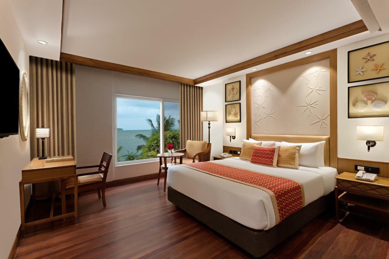 Superior King Room,789290541:JPEG
