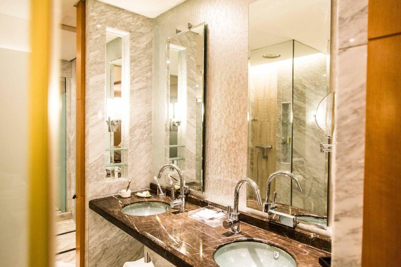 Twin Room - Club Access
