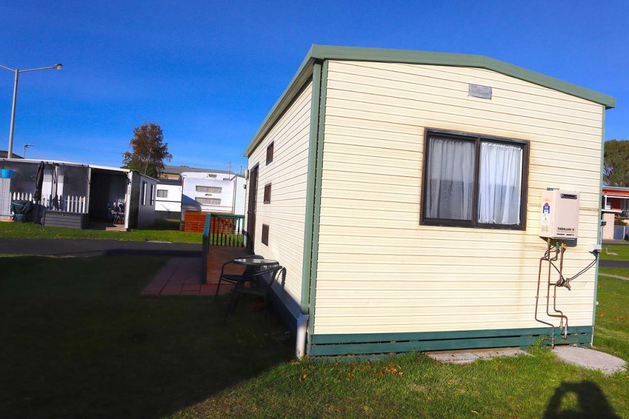 Budget Cottage