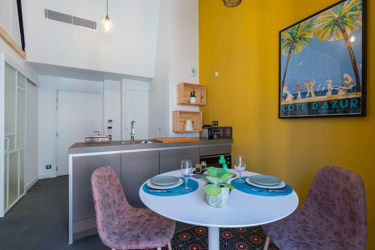 One-Bedroom Apartment Duplex