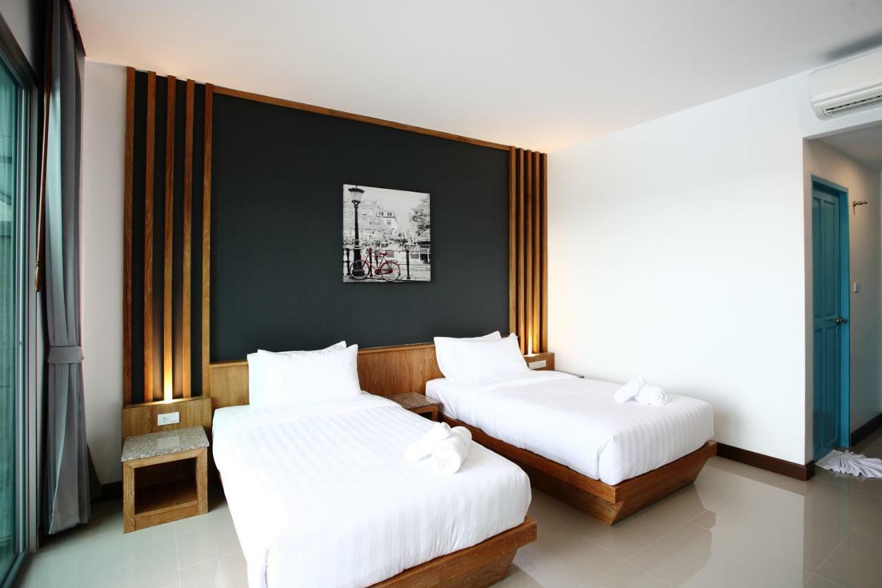 Twin Room with City View,800469024:JPEG