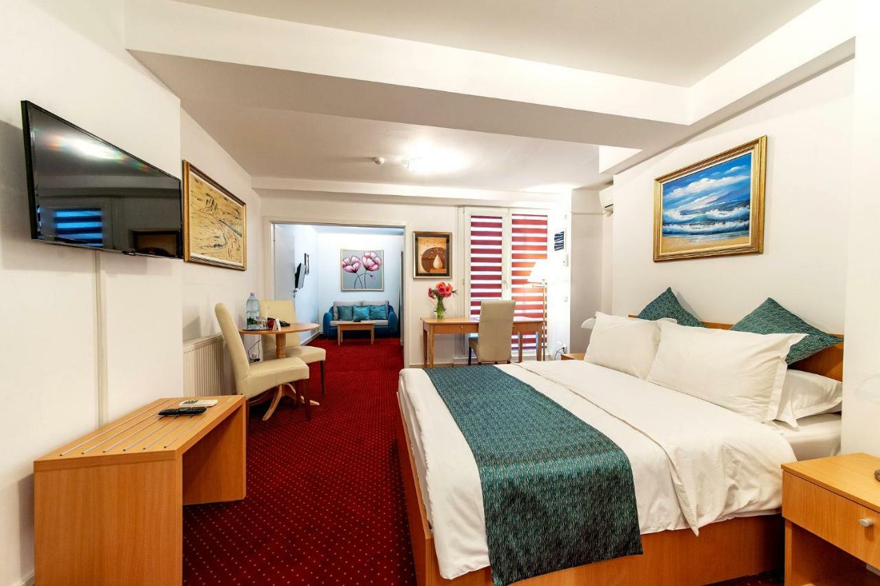 Junior Suite no balcony (No smoking area),790805670:JPEG