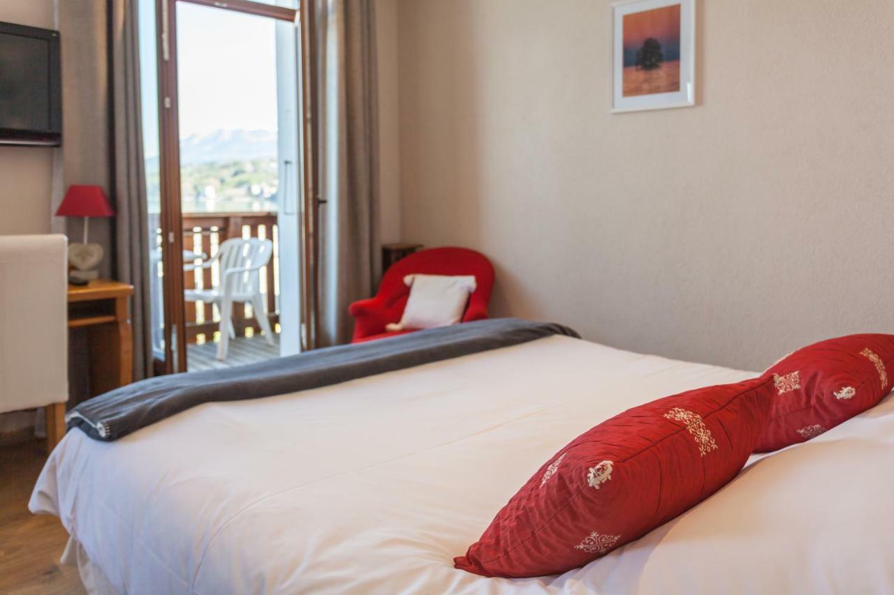Double Room with Lake View