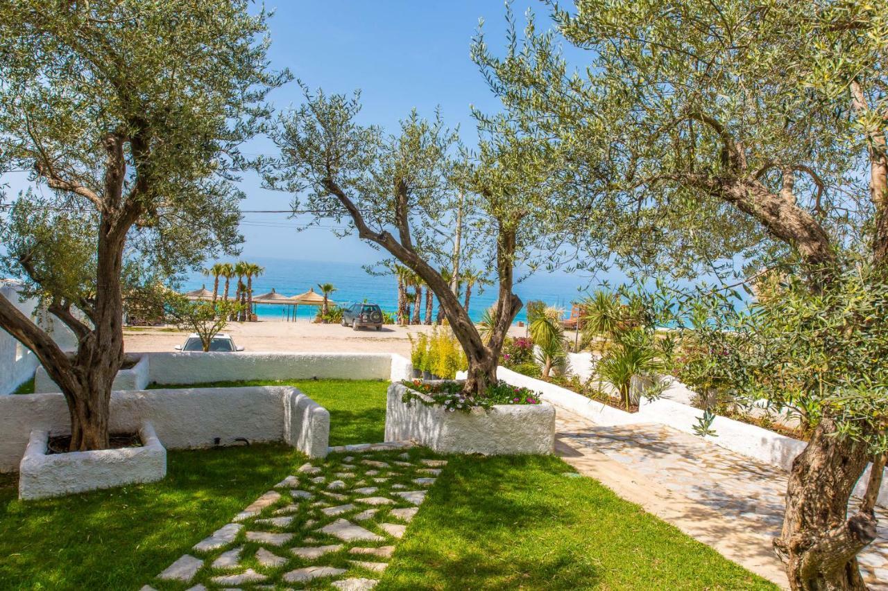 Deluxe Double or Twin Room with Balcony and Sea View