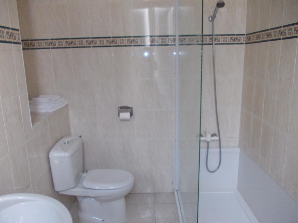 Two-Bedroom Apartment,813107196:JPEG