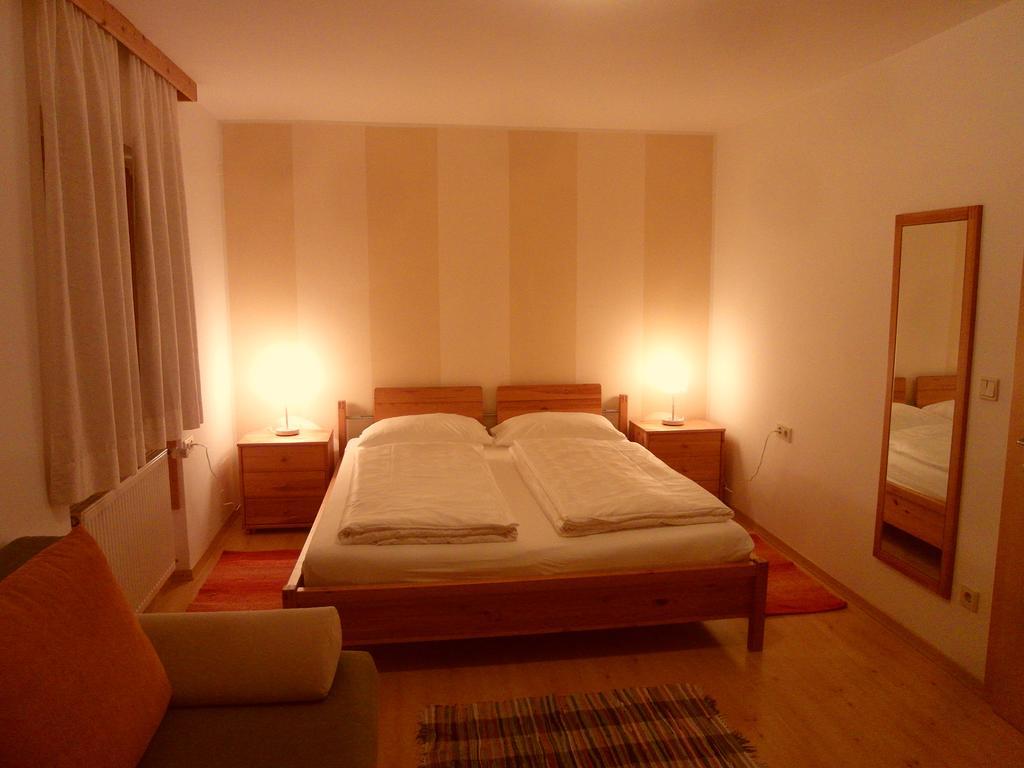 One-Bedroom Apartment (4 Adults)