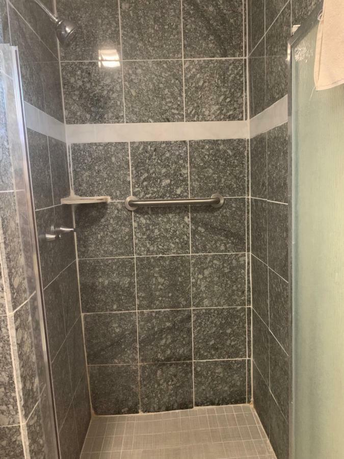 King Room,798870510:JPEG